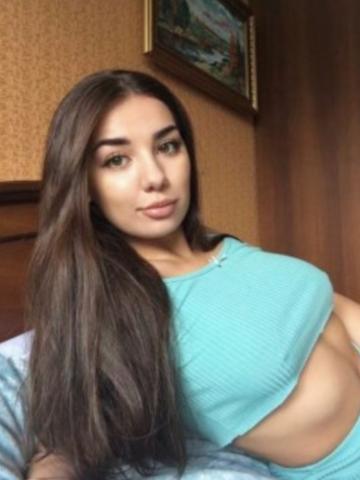 Анастасия Великолепная Брюнетка фото 2